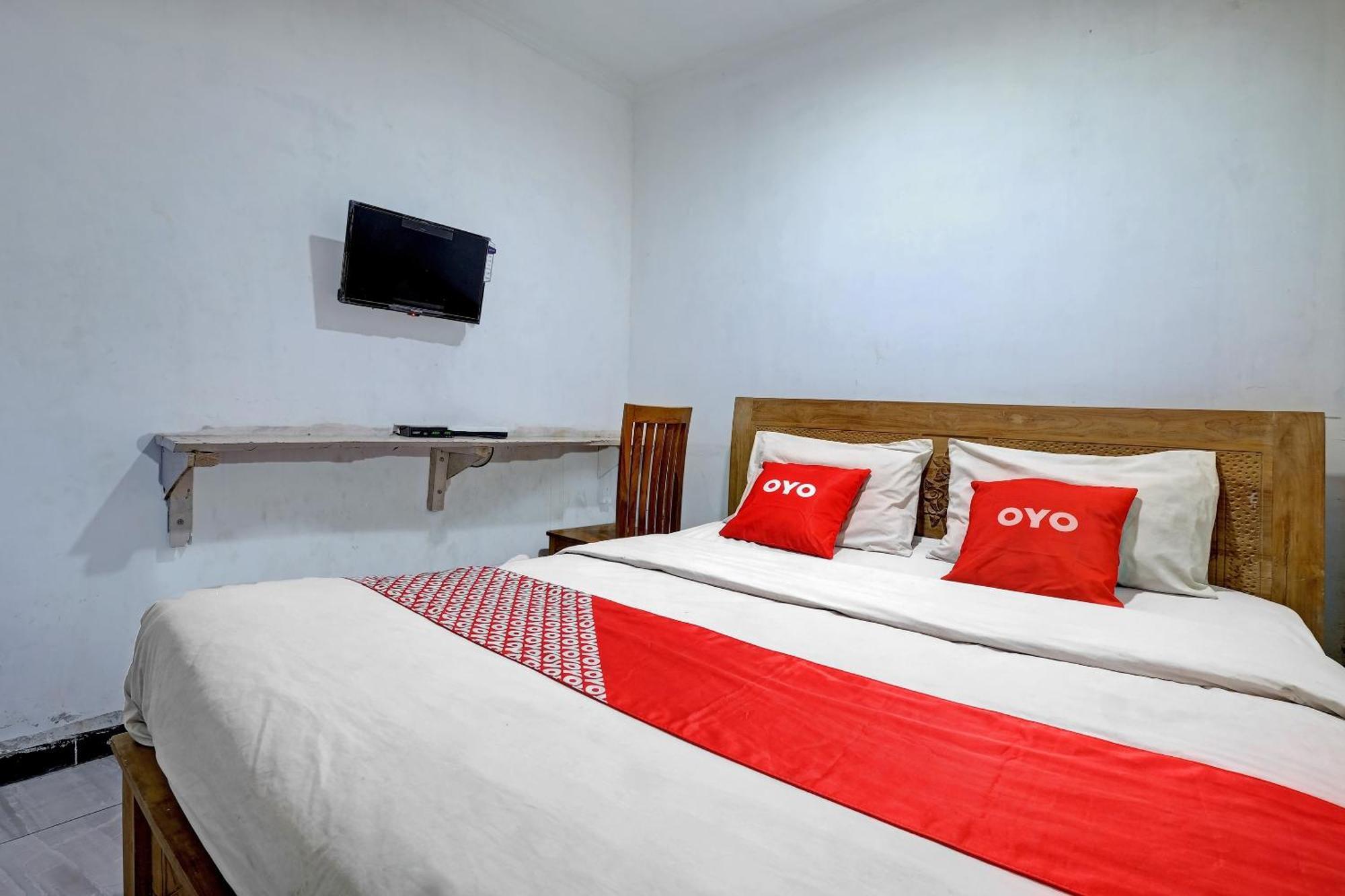 Oyo Life 92877 Hotel Rainbow 7296 Semarang Eksteriør billede